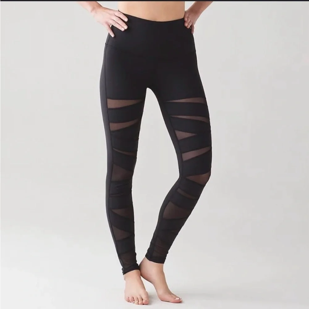 Lululemon Wunder Under High Rise Tech Mesh Cutout Leggings. Like New! Size 4 - Picture 1 of 6